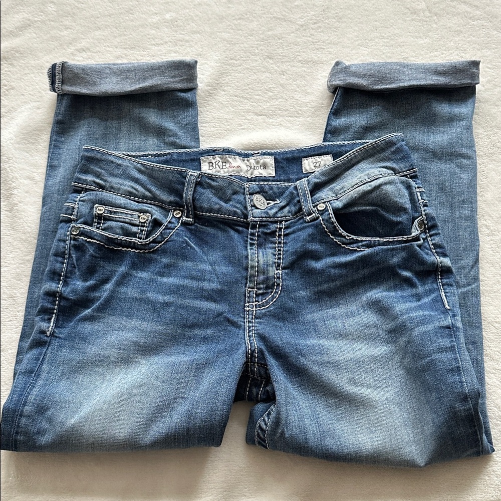 BKE Dakota cropped jeans size 27